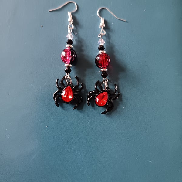 Red and black beaded spider dangle earrings 