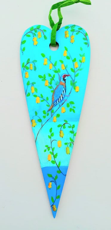 Partridge in a pear tree heart decoration 