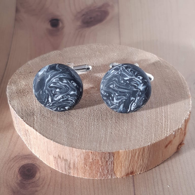 Men's cufflinks in black and white polymer clay, comes with gift box