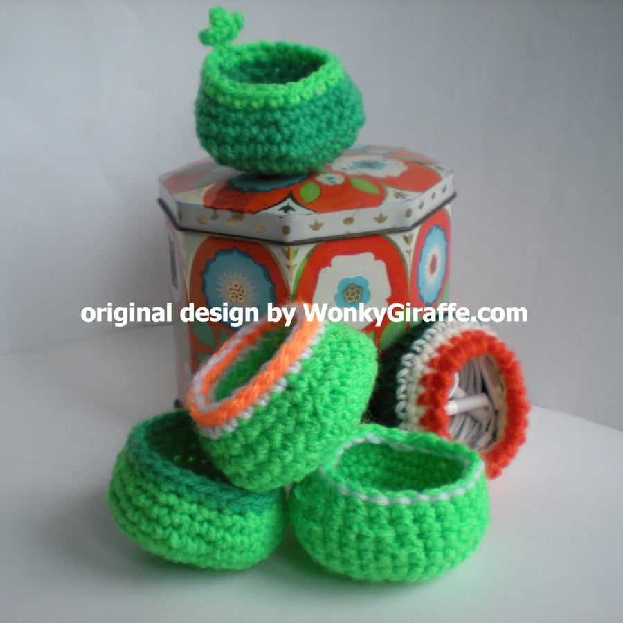 CROCHET PDF Earphone Cosy PATTERN - Earbud Case Pouch - emailed eBook