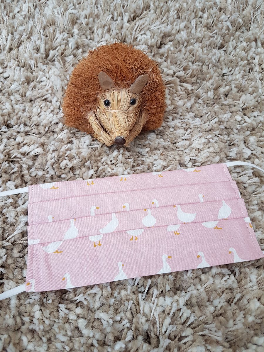 Small Adult or Teenager face covering – Pink Duck print