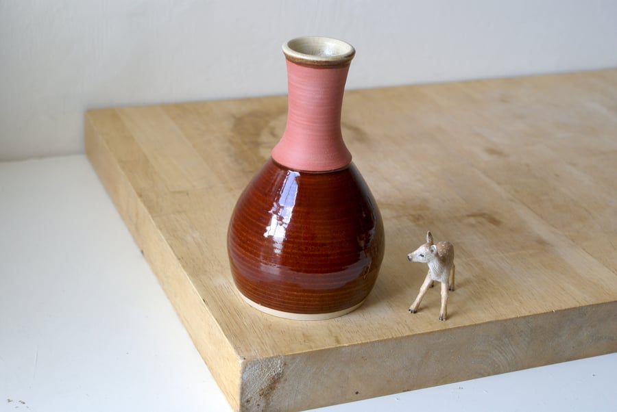 Bottle flower bud vase - in red and pink