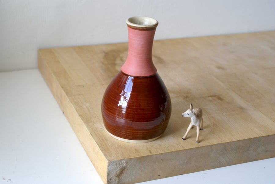 Bottle flower bud vase - in red and pink