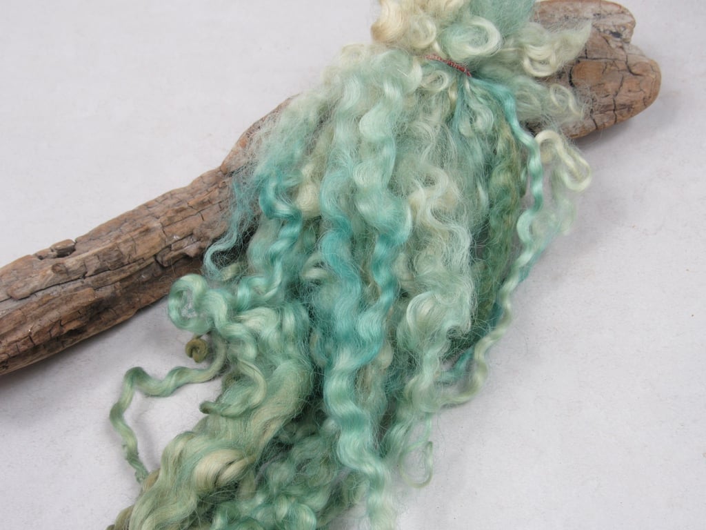 20g Naturally Dyed Pale Aqua Masham Locks