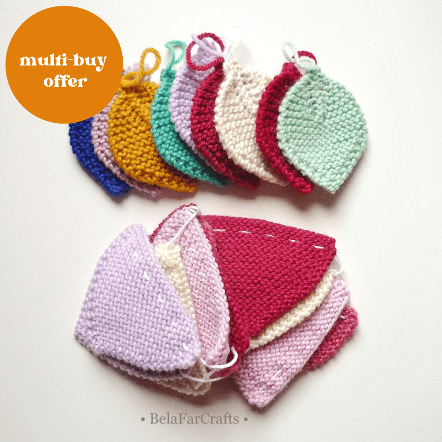 Nursery decorations - Baby girl gift set - Knitted leaves hanging ornaments