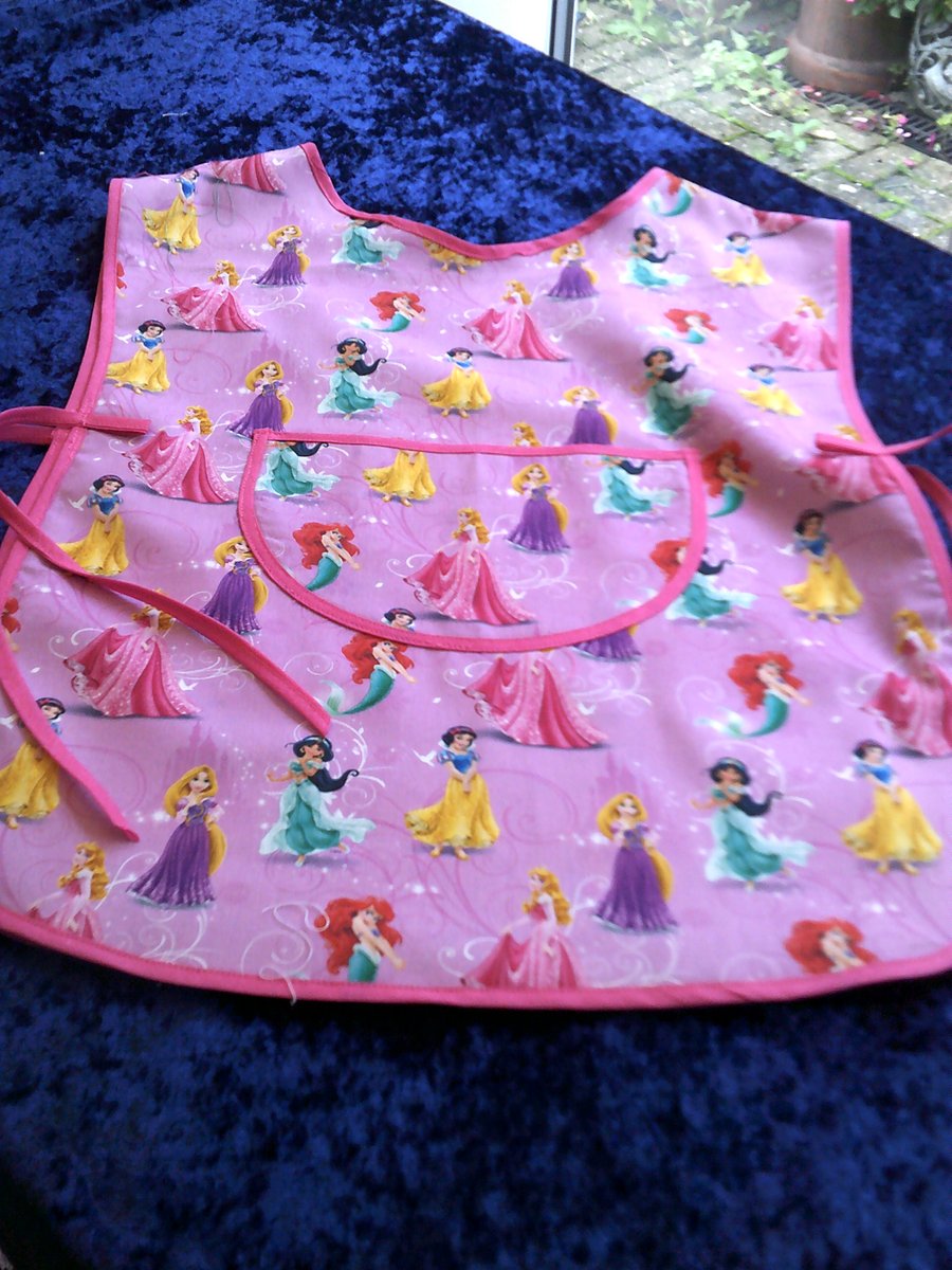  Child's Tabard Apron
