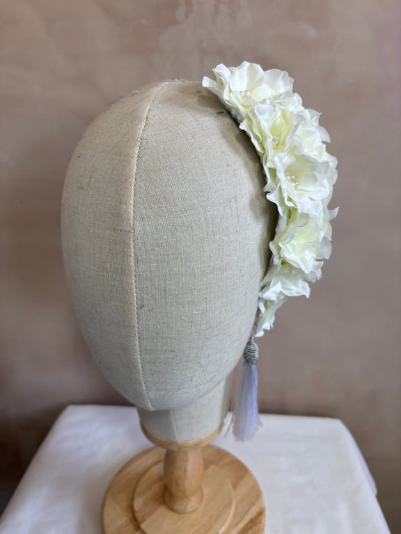 Teardrop Hand Beaded Hair Clip 