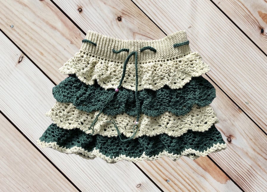 Ruffle Skirt. Green and olive green. U.K. size is XS. Handmade crochet.