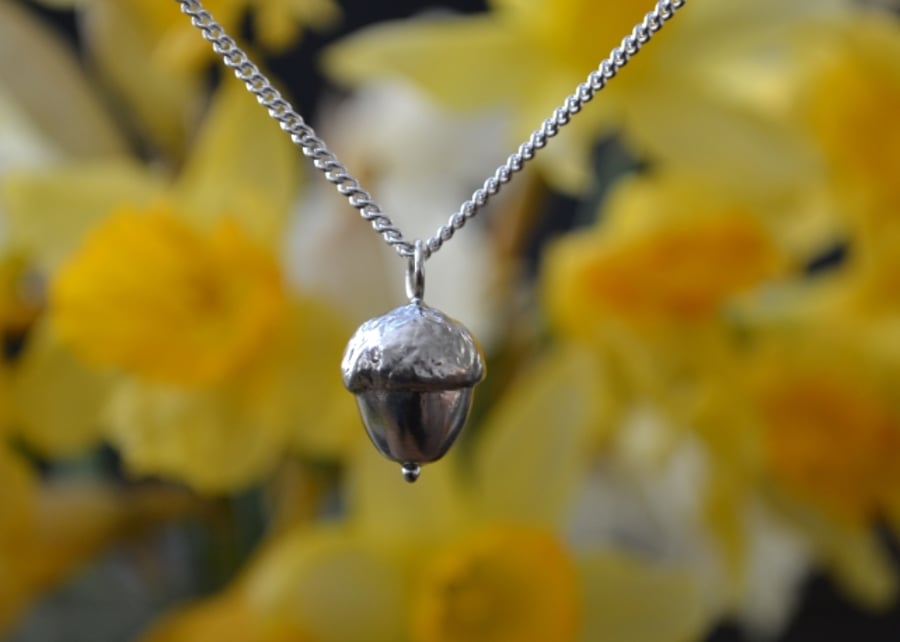 Acorn pendant necklace with sterling silver chain
