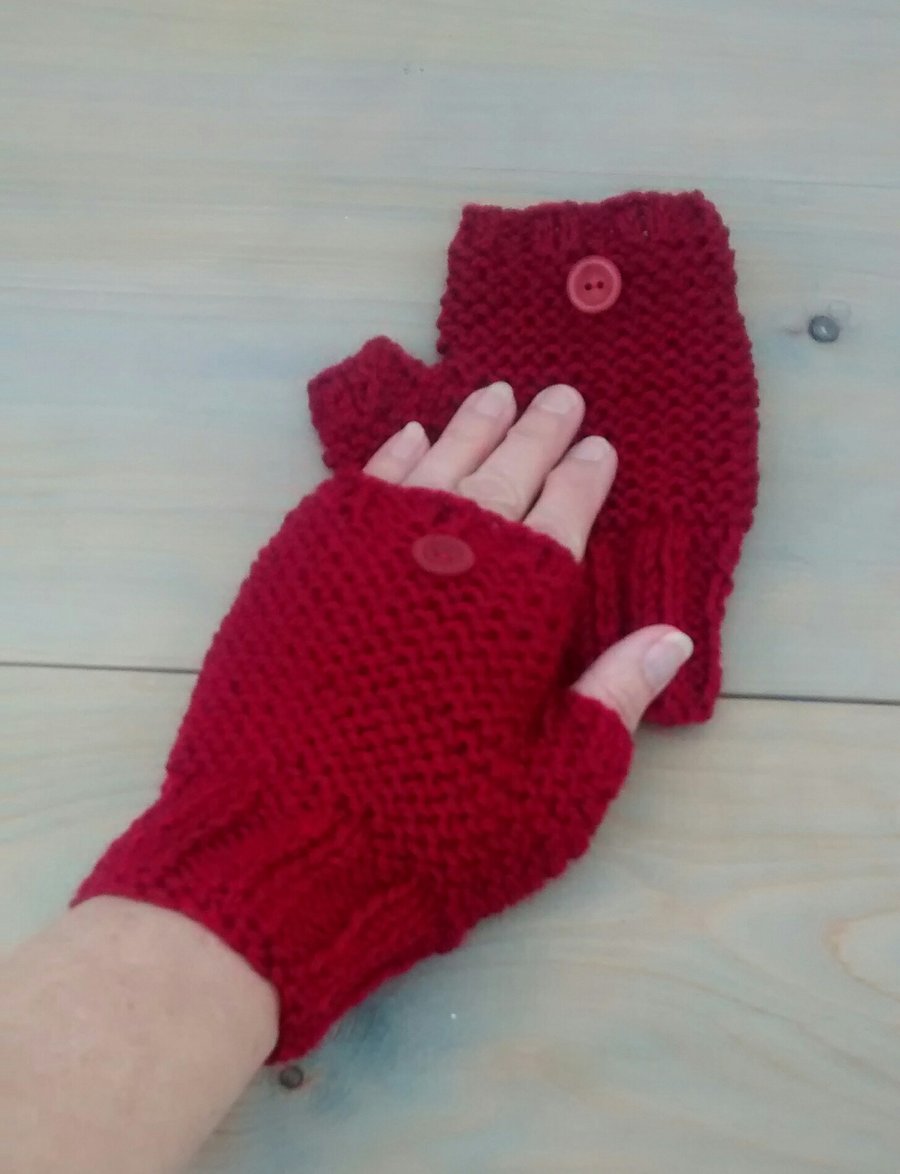 Fingerless Gloves in Garnet Red Aran