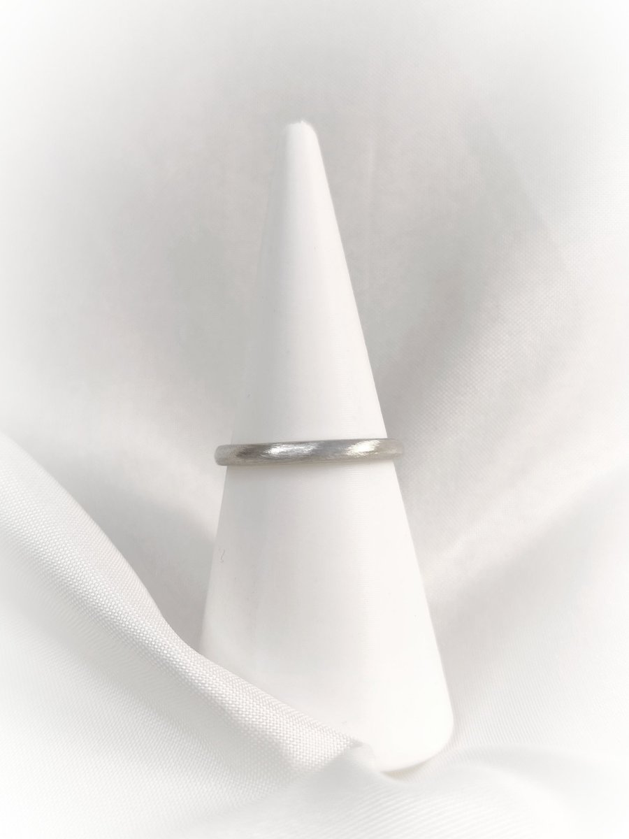 Sterling silver band ring