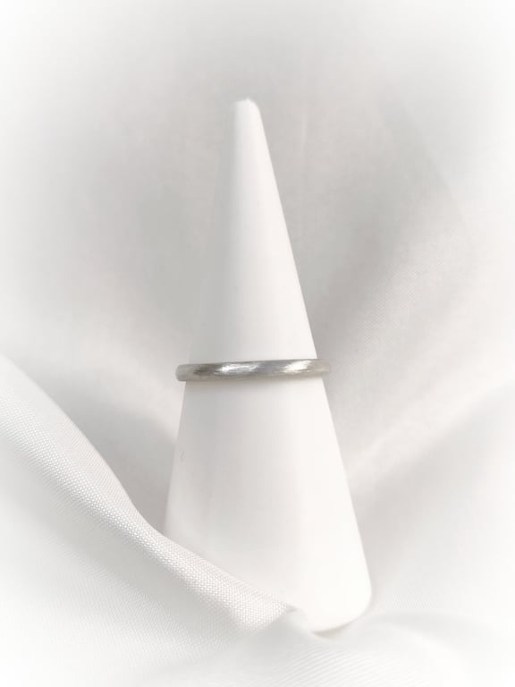 Sterling silver band ring