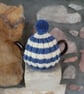 Small Tea Cosy for 2 Cup Tea Pot, Cornish Style, Hand Knitted - Image 1