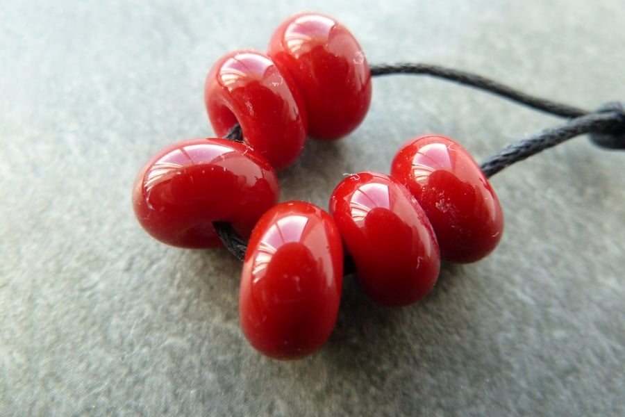 red lampwork glass spacer beads