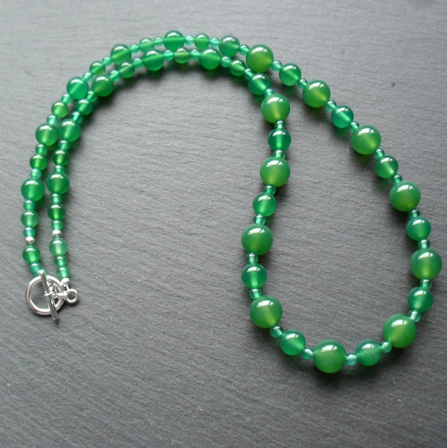 Green Agate  Beaded Necklace 
