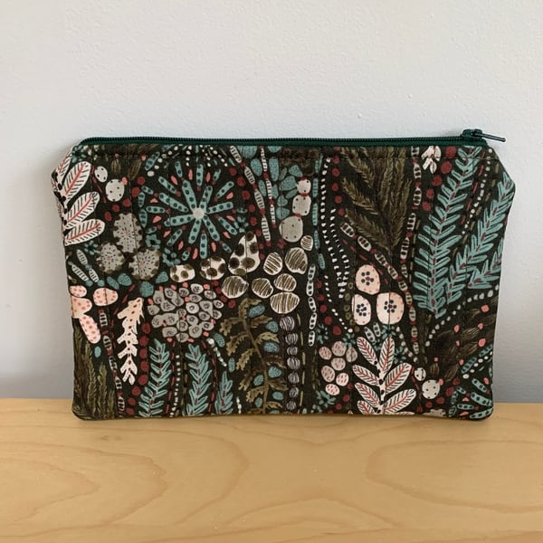 Autumnal Colours Nature Print Organiser Pouch