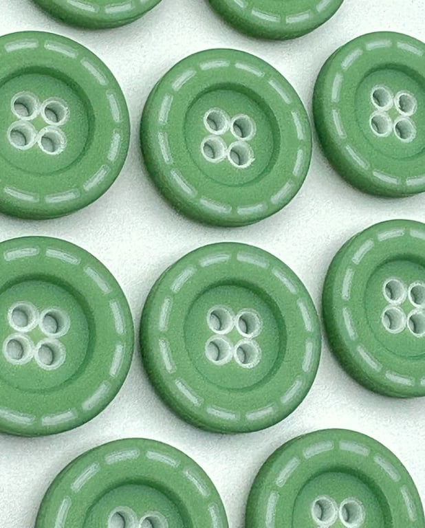 8 Stitched Edge Buttons, Green Colour, 18mm Wide, Chunky Rim