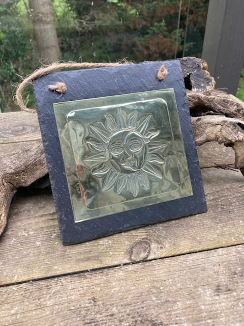 Beautiful Sun and Moon Garden Hanging