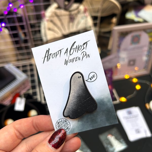 Spooky Ghost Wooden Pin