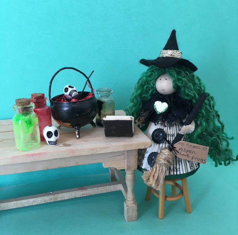 Green Witch Doll Decoration, Witch Core Ornament - Halloween Decoration 