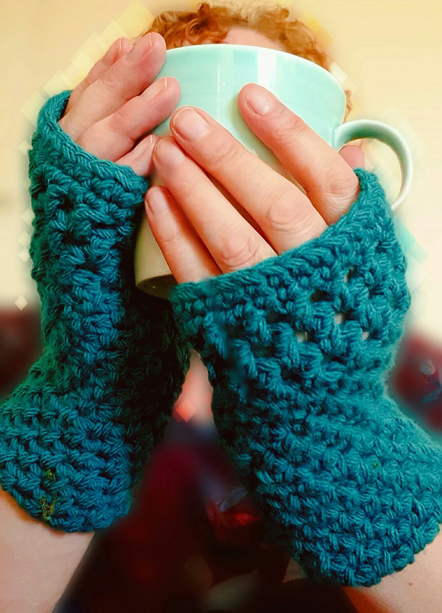 Crochet wrist warmer mitts - any colour you like