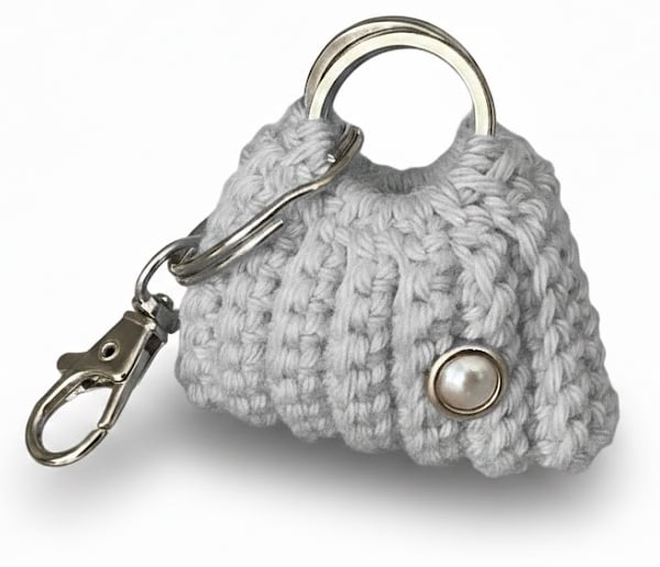 Keyring small crochet bag, very elegant accessory