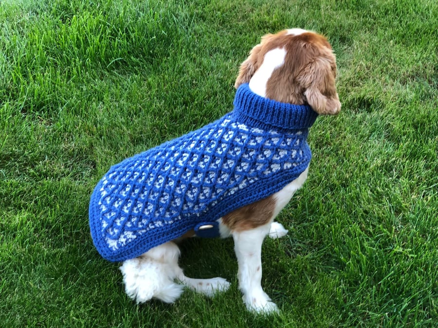 Medium Size Crochet Dog Coat With Blue Diamond Pattern