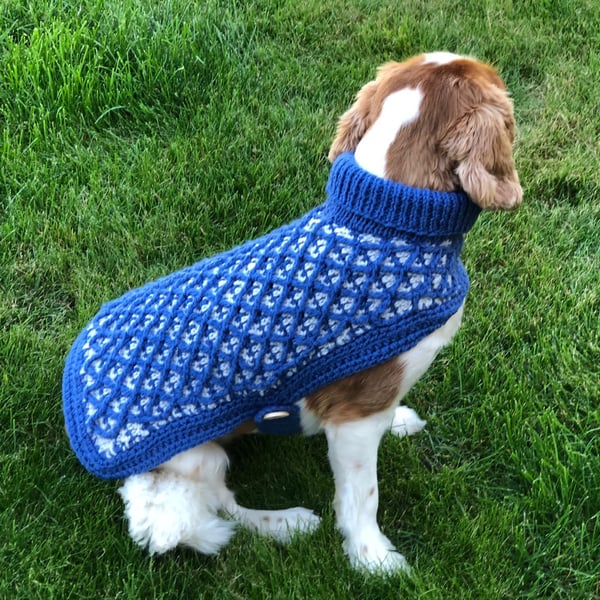 Medium Size Crochet Dog Coat With Blue Diamond Pattern