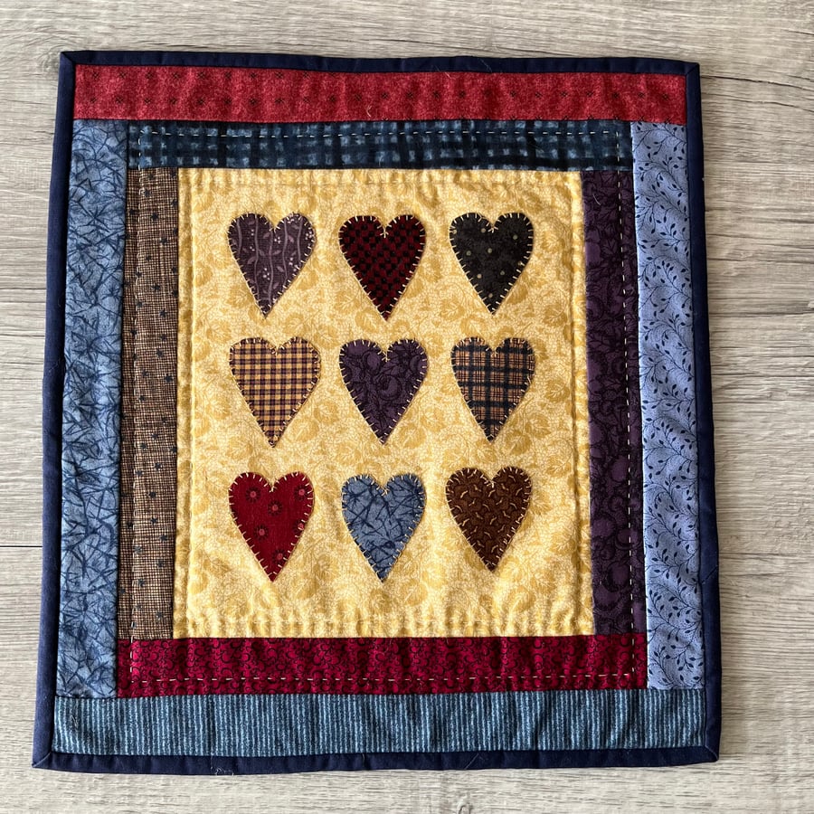 Hand Quilted Nine Heart Country Style Wallhanging Quilt