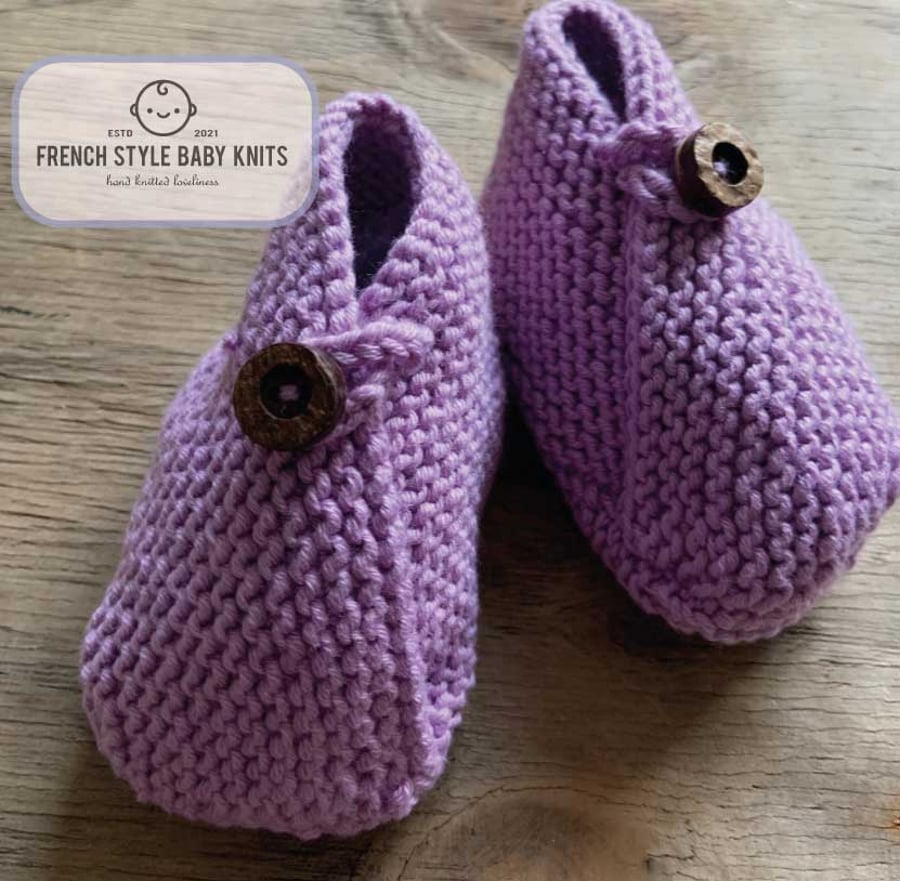 French Style Kimono Baby Booties HAND KNITTED 0 -3 months in lilac cotton blend 