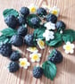Blackberry charms set 35x fruit beads