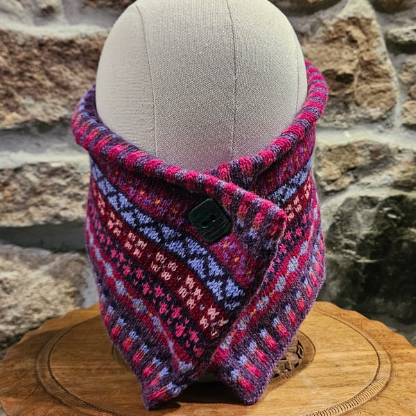 Fair Isle 'Peerie' Neckwarmer Heather and Pinks