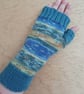 Fingerless Gloves - Hand Knitted - Van Gogh inspired  - Image 5
