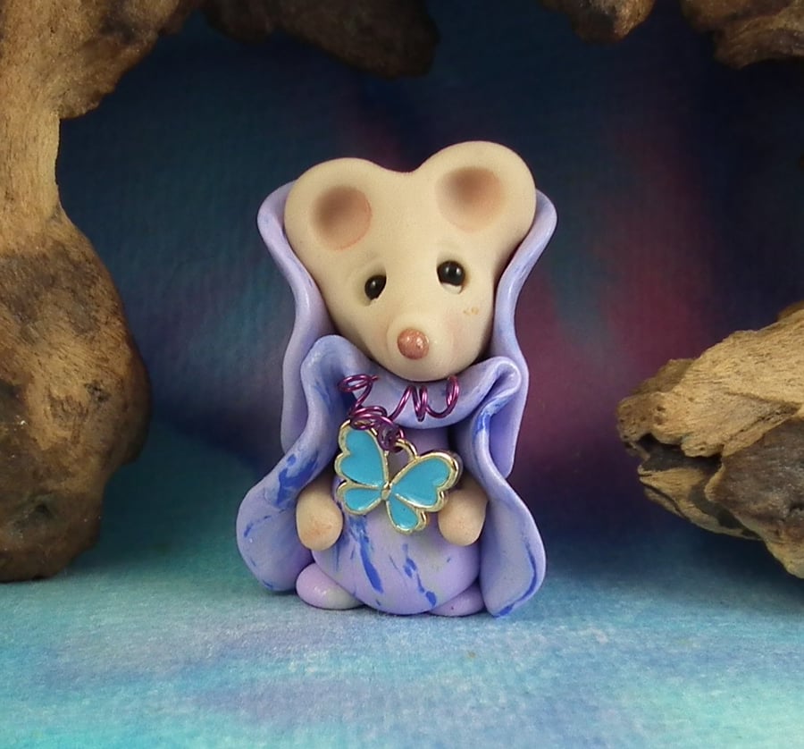 Downland Mouse 'Aryssa' with butterfly OOAK Sculpt