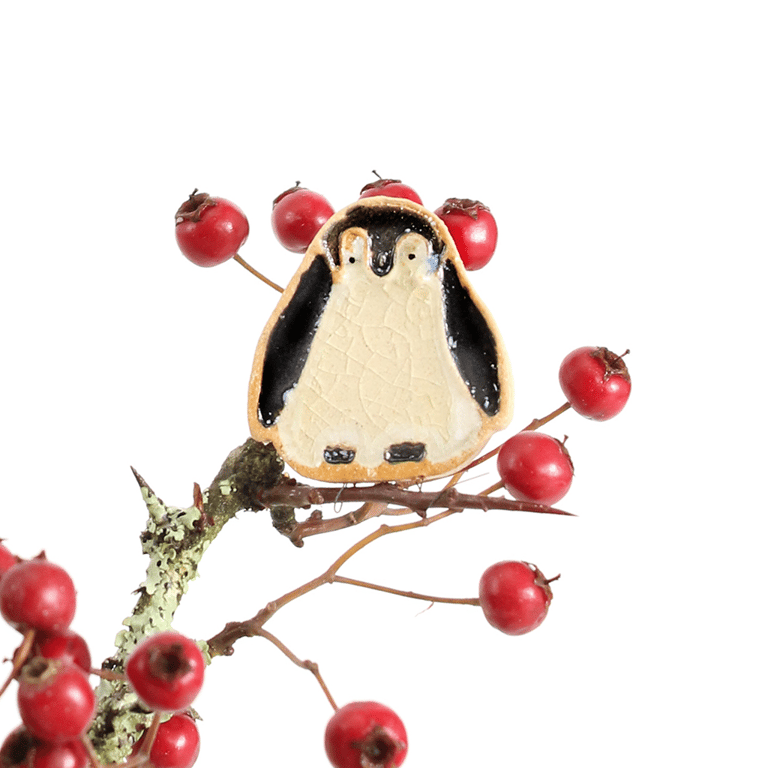 Paul the Penguin Ceramic Plant Hugger Decoration