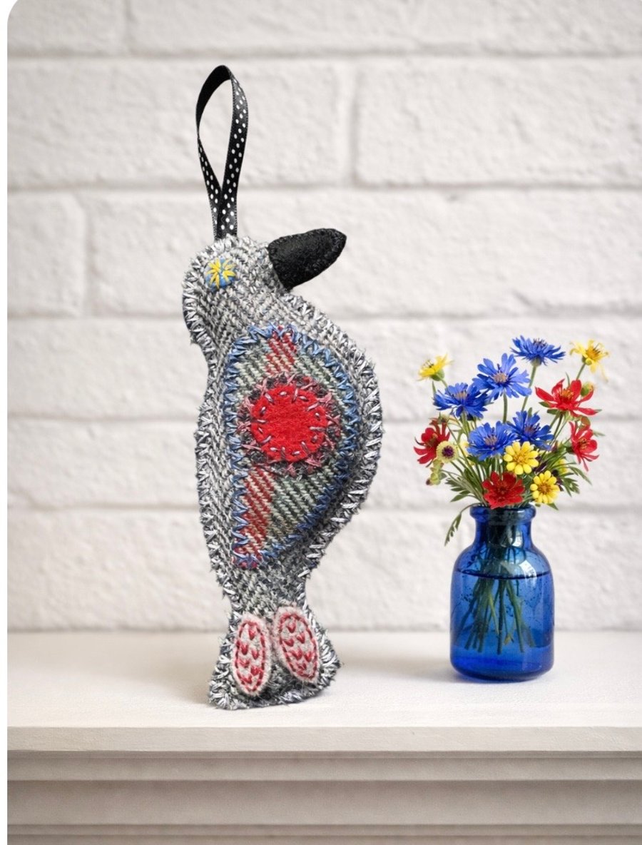 Small Tweedie Raven (FR2)