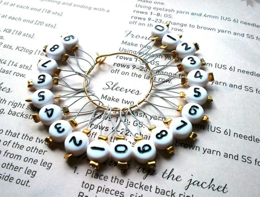 20 Numbered knitting markers