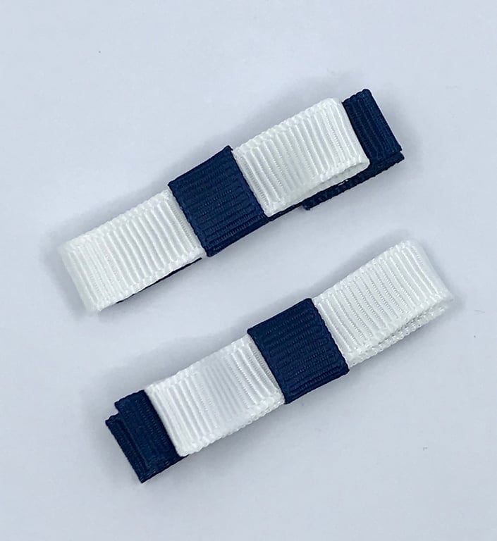 Small Straight Navy and White Bow Clips (pair)