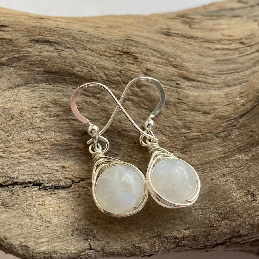 Moonstone Drop Earrings. Sterling Silver.