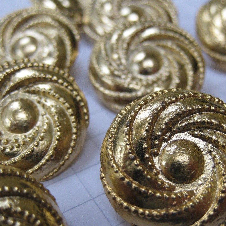 10 Large Gold Swirl Shank Buttons