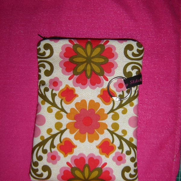 Handmade Retro Flowers e-Reader case