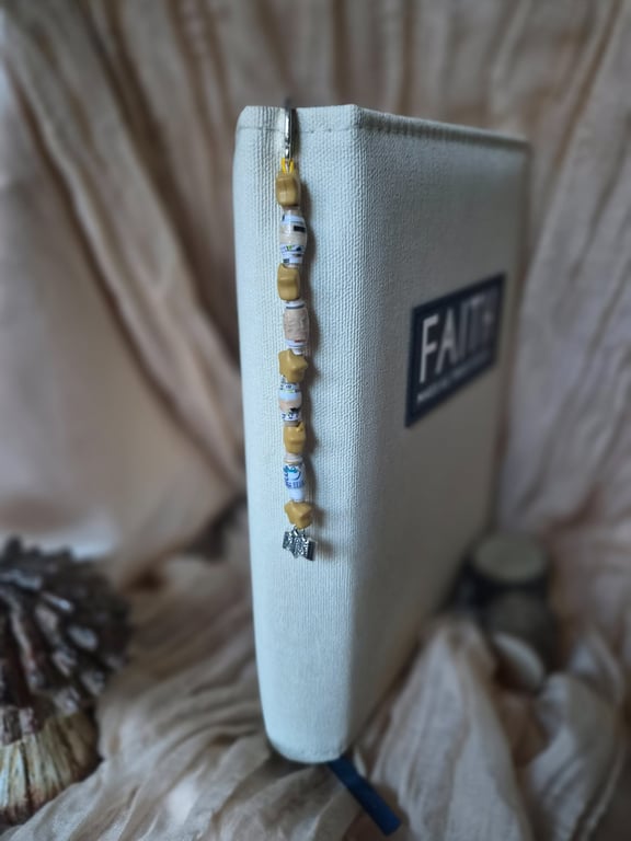 Golden Star beaded Bookmark (one of a kind!) 