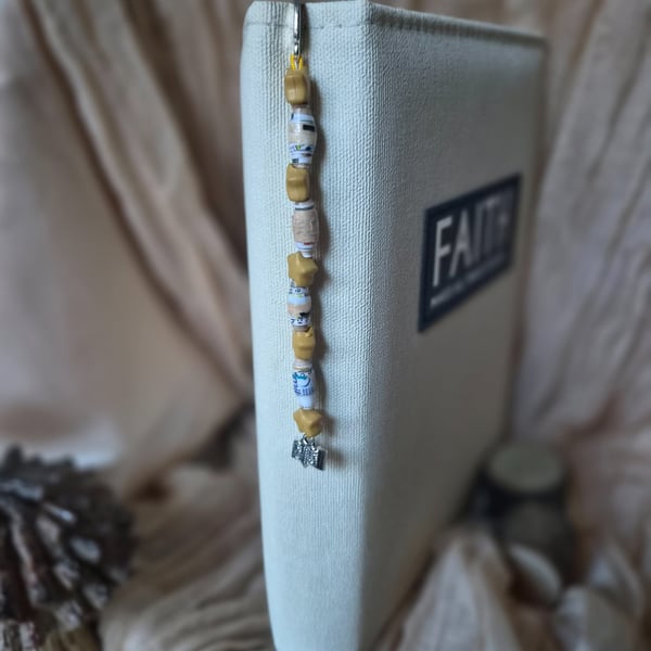 Golden Star beaded Bookmark (one of a kind!) 