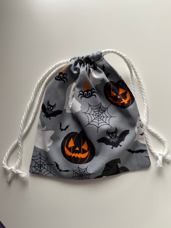 Halloween Small Drawstring Bag