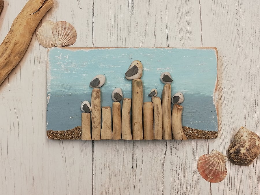 Squawking pebble seagull palletwood plaque picture