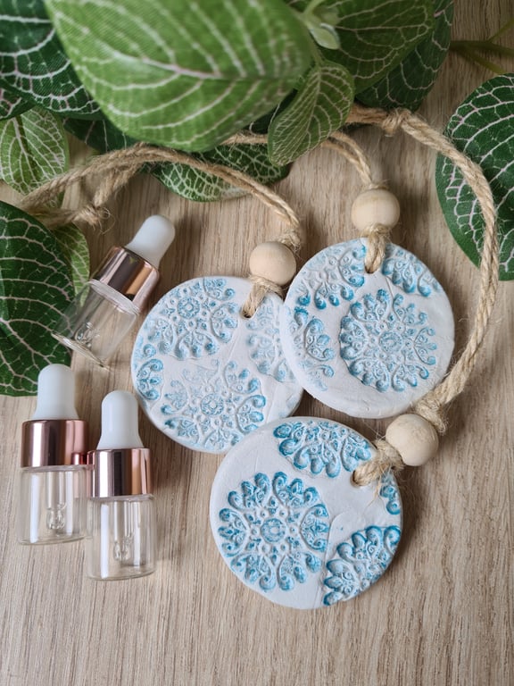 Clay oil diffusers hanging decorations blue set of 3 gift set home decor