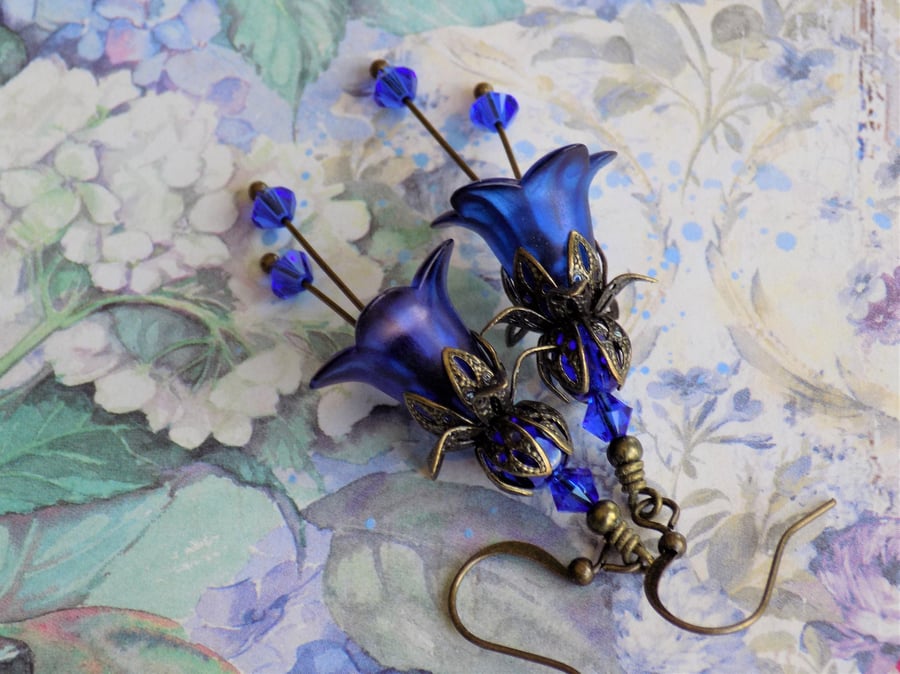 Majestic Blue Hand Painted Lucite Flower Earrings, Floral Boho Dangle Vintage