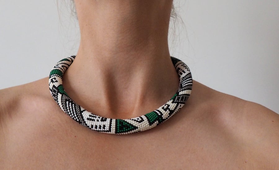 FREE SHIPPING Crochet Seed Bead Rope Necklace White Green Black Geometrical