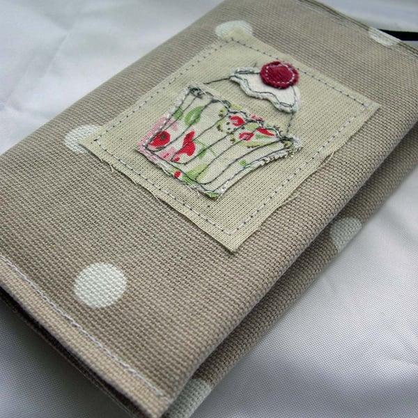 Textile Cupcake Pocket Diary 2015 in Beige