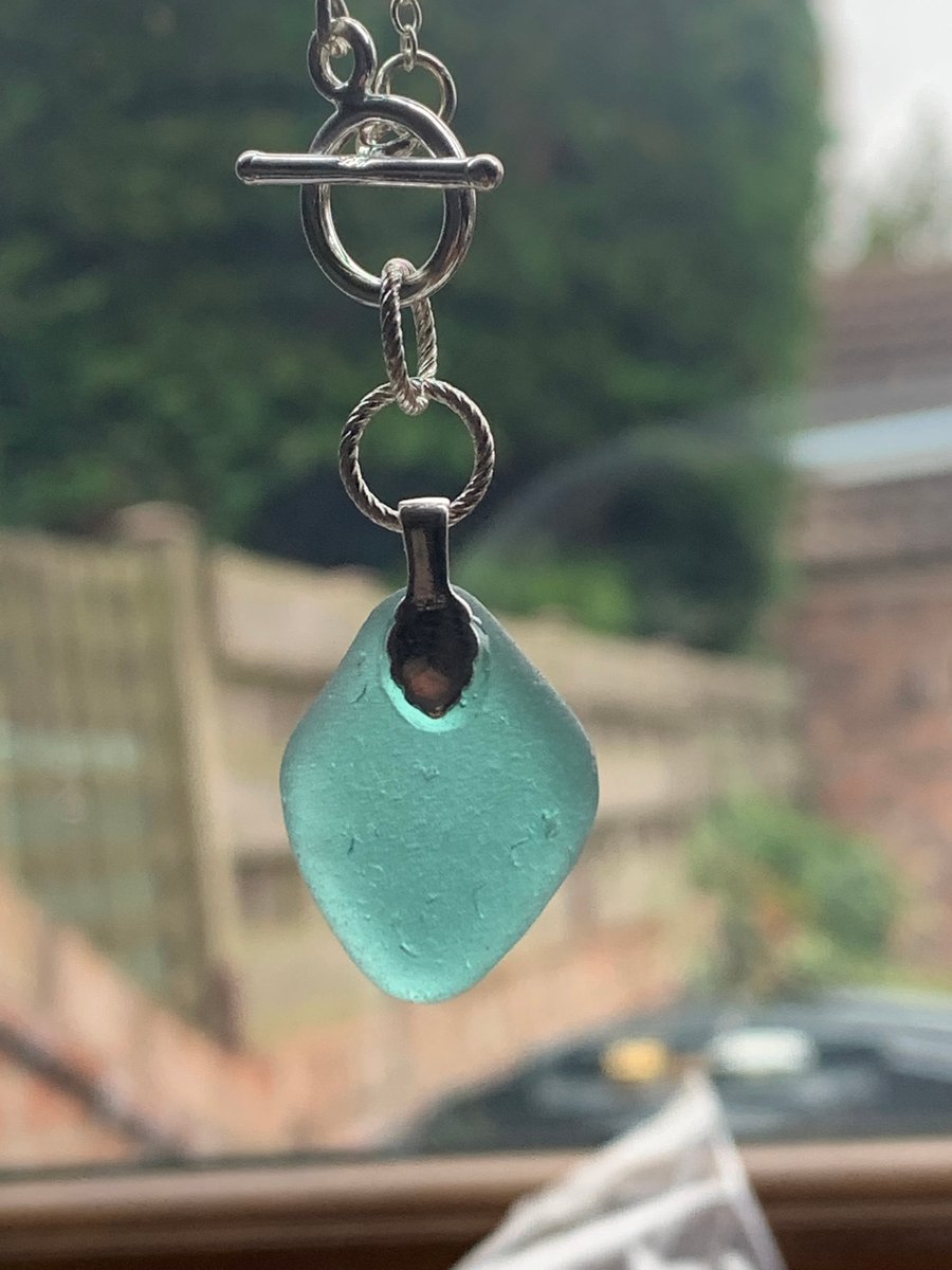 Sterling silver front-fastening chain and teal green seaglass pendant